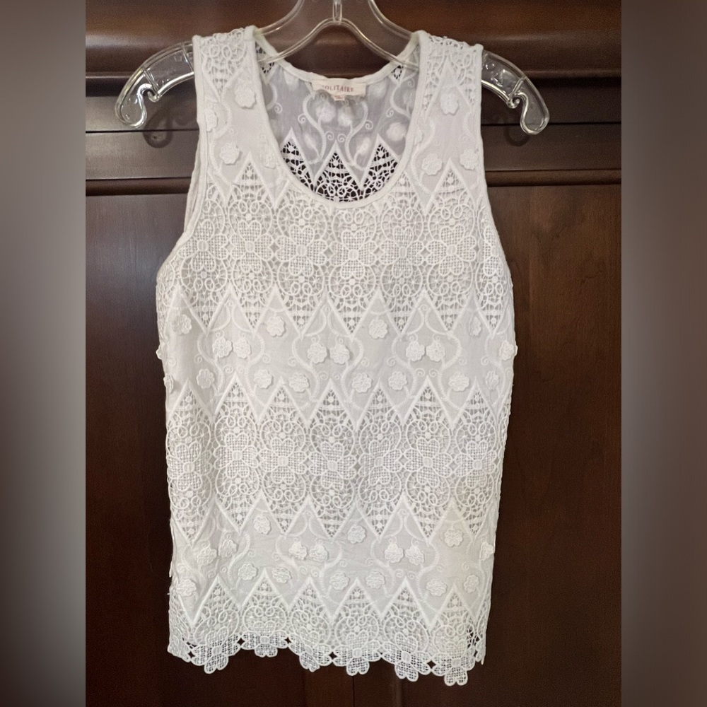 Anthropologie Solitaire sz S ivory crochet pretty appliqué floral lined tank top
